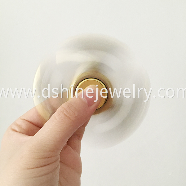 metallic hand spinner